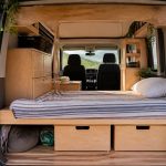 Camionnette maison : conseils, aménagement et équipements pour voyager