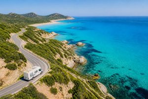 Circuit sardaigne en camping car : itinéraire complet et conseils pratiques