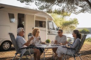 Voyage à plusieurs en camping car : conseils pour bien organiser son road trip
