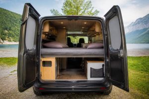 Renault trafic customisé : idées d’aménagement et équipements pour van aménagé