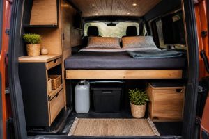 Van aménagé volkswagen interieur : idées d’aménagement et rangements optimisés