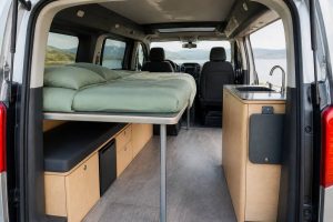 Peugeot expert 5 places interieur : idées d’aménagement et équipements pour voyager en camping-car
