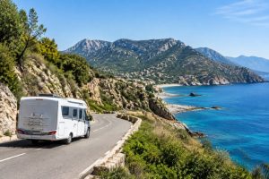 Plus beaux circuits camping car en france : itinéraires incontournables à découvrir