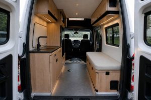 Aménagement mercedes sprinter : idées, conseils et équipements pour réussir votre van aménagé