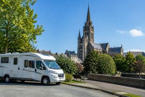 Activités à Coutances : les incontournables à découvrir en camping-car