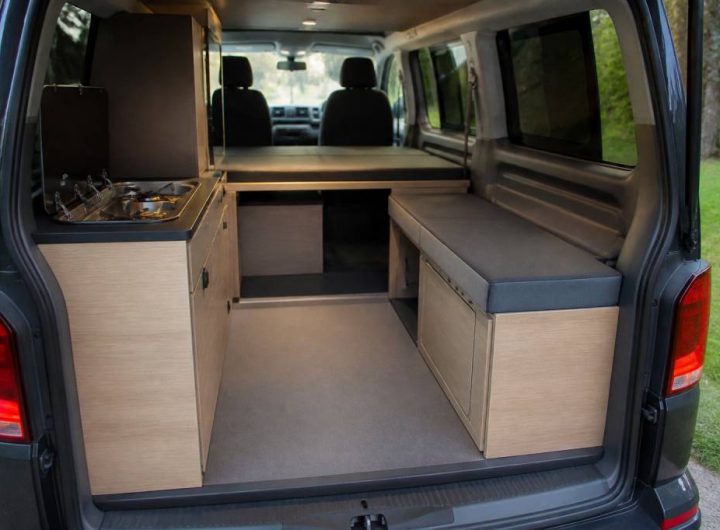 Transporter T6 intérieur : idées d’aménagement pour un van pratique et confortable