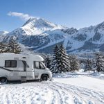 Caravaneige Pyrénées pied des pistes : les meilleurs campings pour camping-car et van