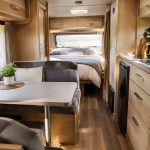 Aménagement intérieur d'une caravane : idées et conseils pour optimiser l’espace